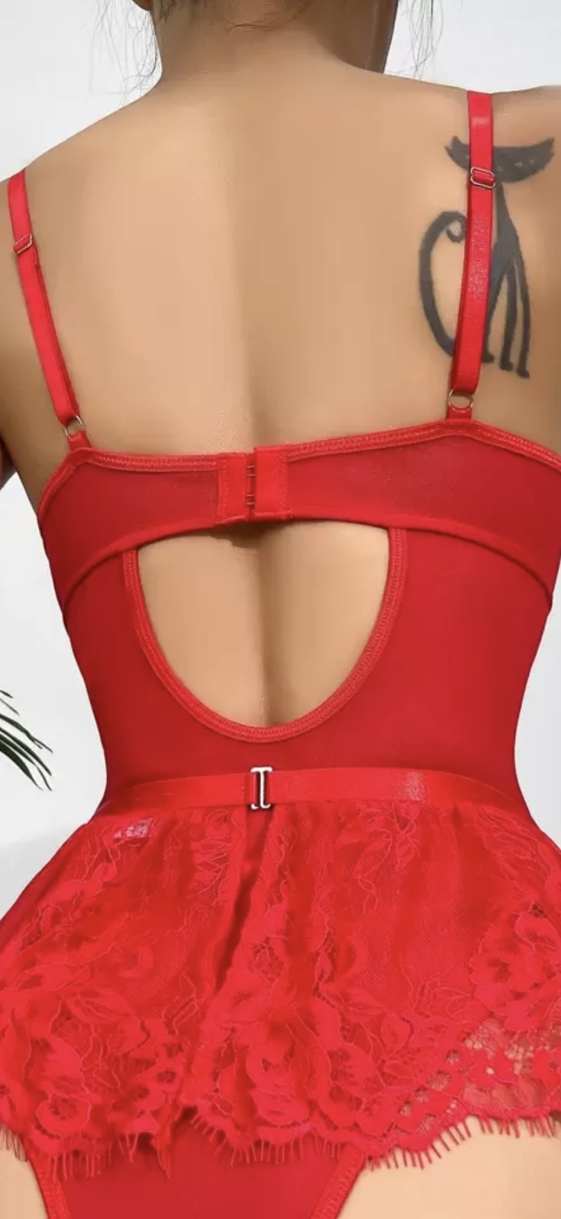 Ensemble "Rouge Fatal" – L'Incarnation de la Passion