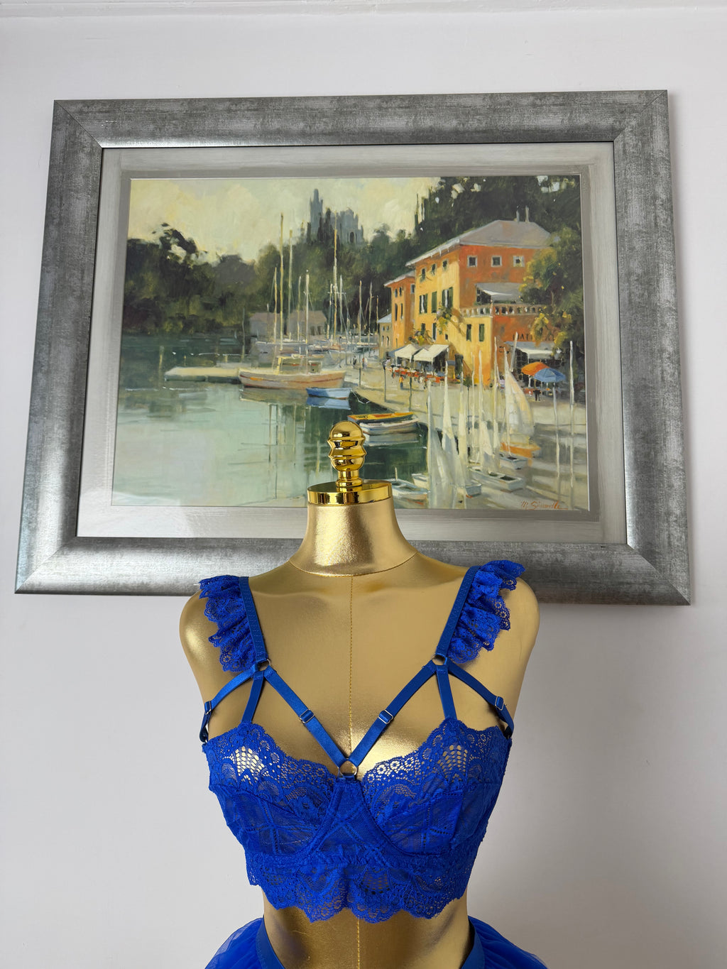 Ensemble de Lingerie "Bleu Royal" – 3 Pièces avec Jupon en Tulle